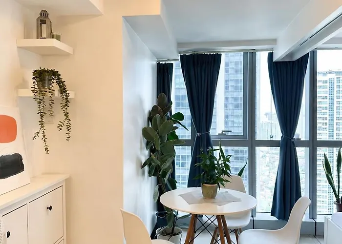 Uptown Parksuites Cozy 1br * Manila